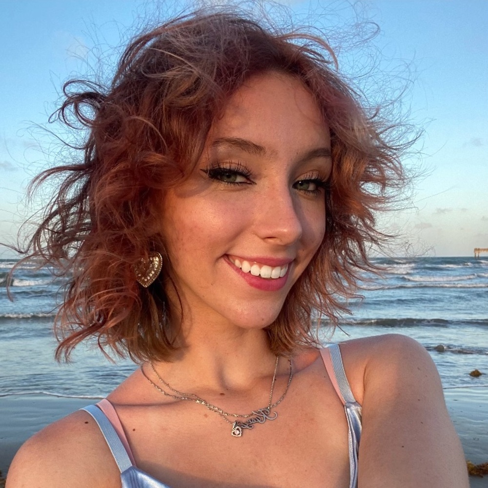 Meet your Posher, Kasey